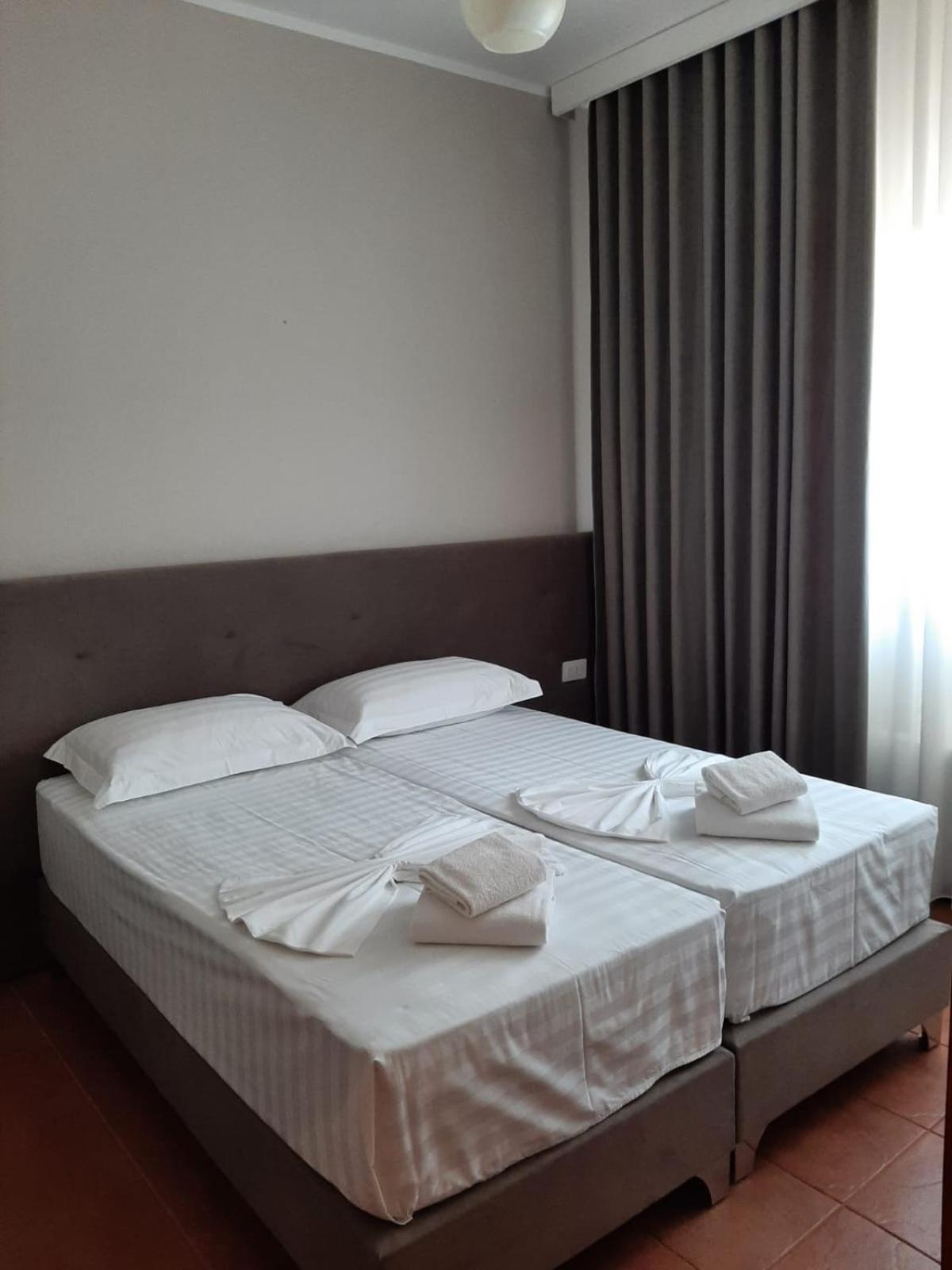Palmanova Beach Mardok Vlorë Habitación foto